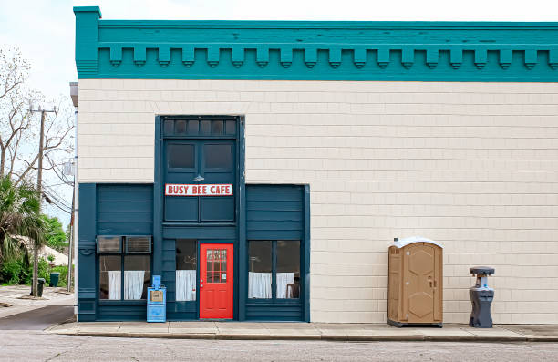 Portable bathroom rental in Eggertsville, NY
